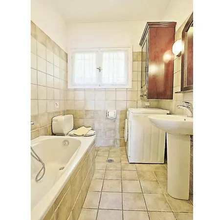 Holiday home Elpida
