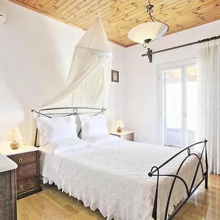 Elpida Holiday home *